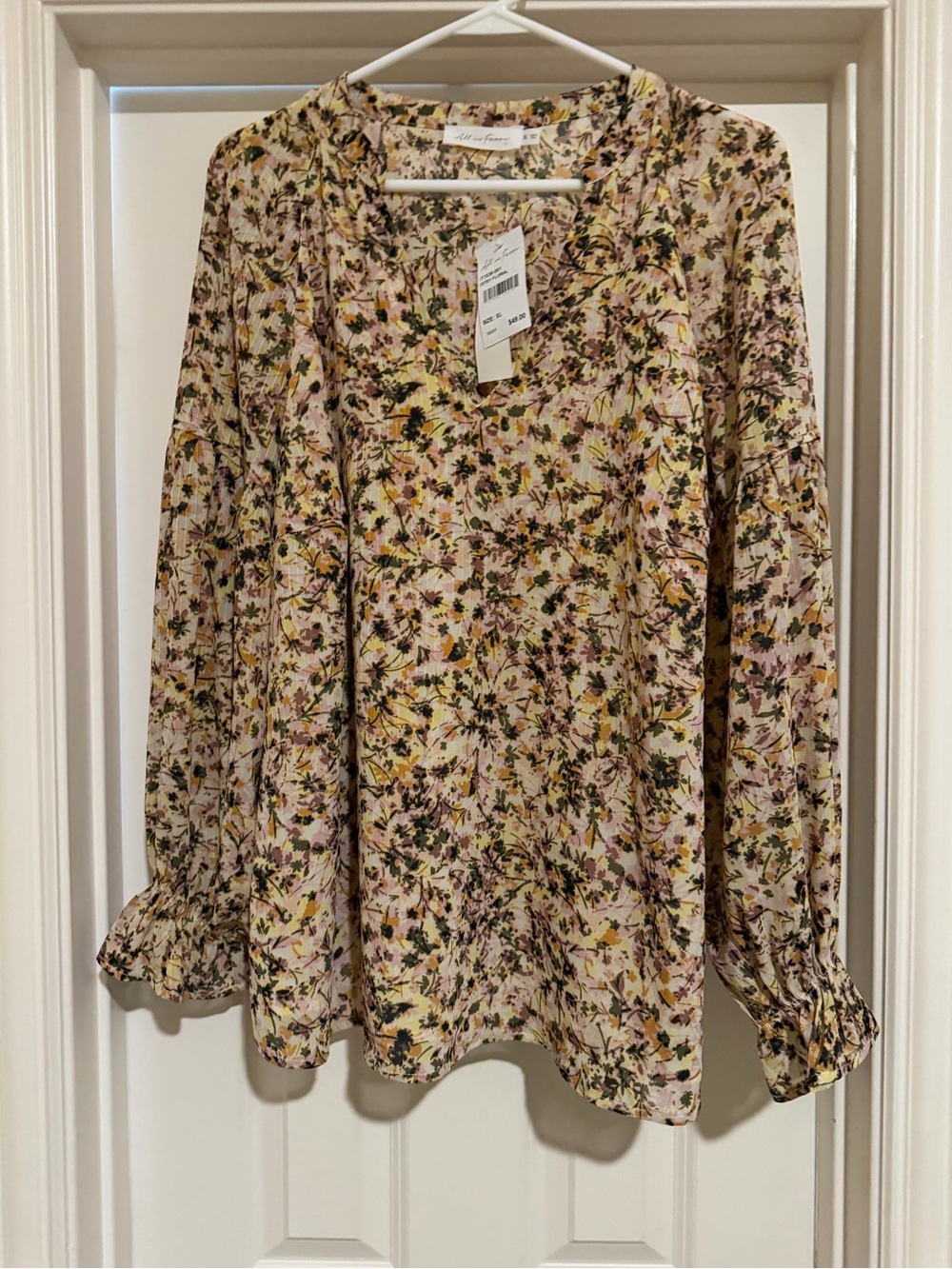 All in Favor Multi-Color Floral V-Neck Ruffle Cuff Blouse